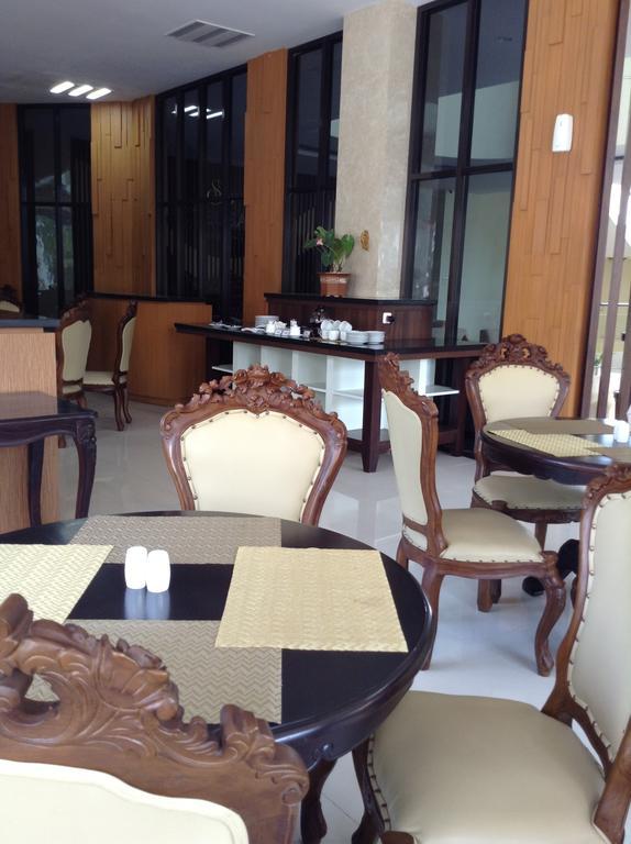 Hotel Safira Magelang Luaran gambar