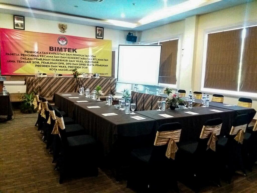 Hotel Safira Magelang Luaran gambar