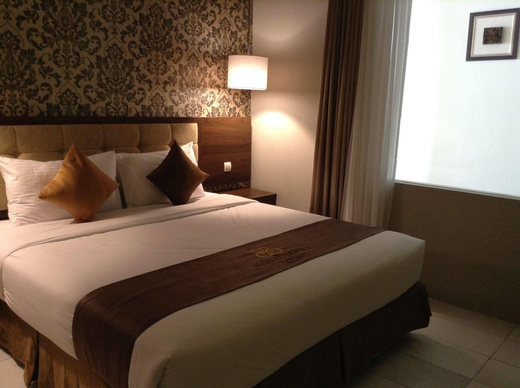 Hotel Safira Magelang Luaran gambar